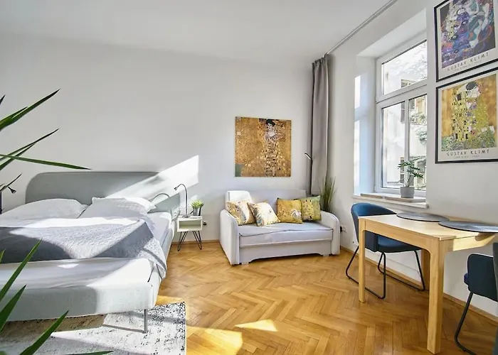 Stylish - Ac Included - Self Check-in - Near Schoenbrunn Palace Apartment
