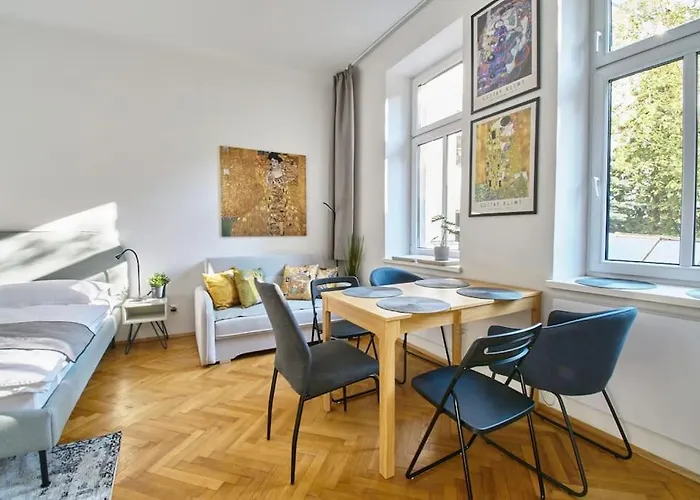 Stylish - Ac Included - Self Check-in - Near Schoenbrunn Palace Vienna