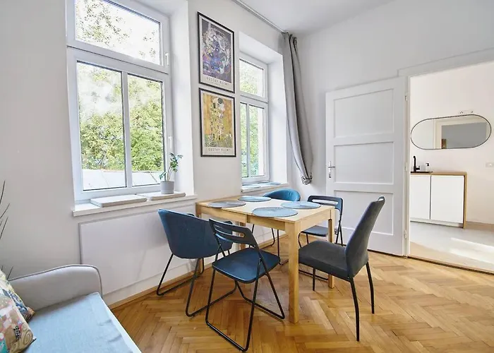 Apartment Stylish - Ac Included - Self Check-in - Near Schoenbrunn Palace Vienna